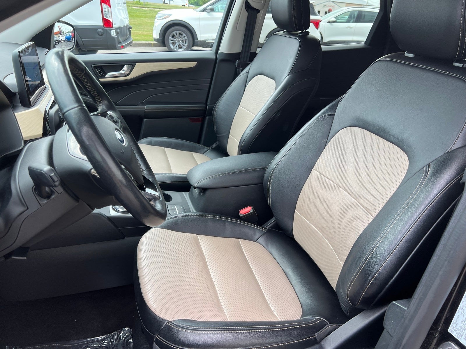 2021 Ford Escape Titanium