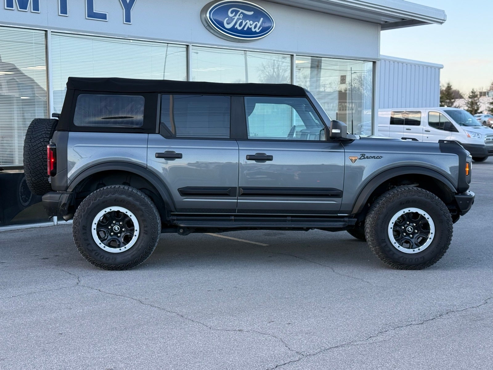 2022 Ford Bronco Badlands