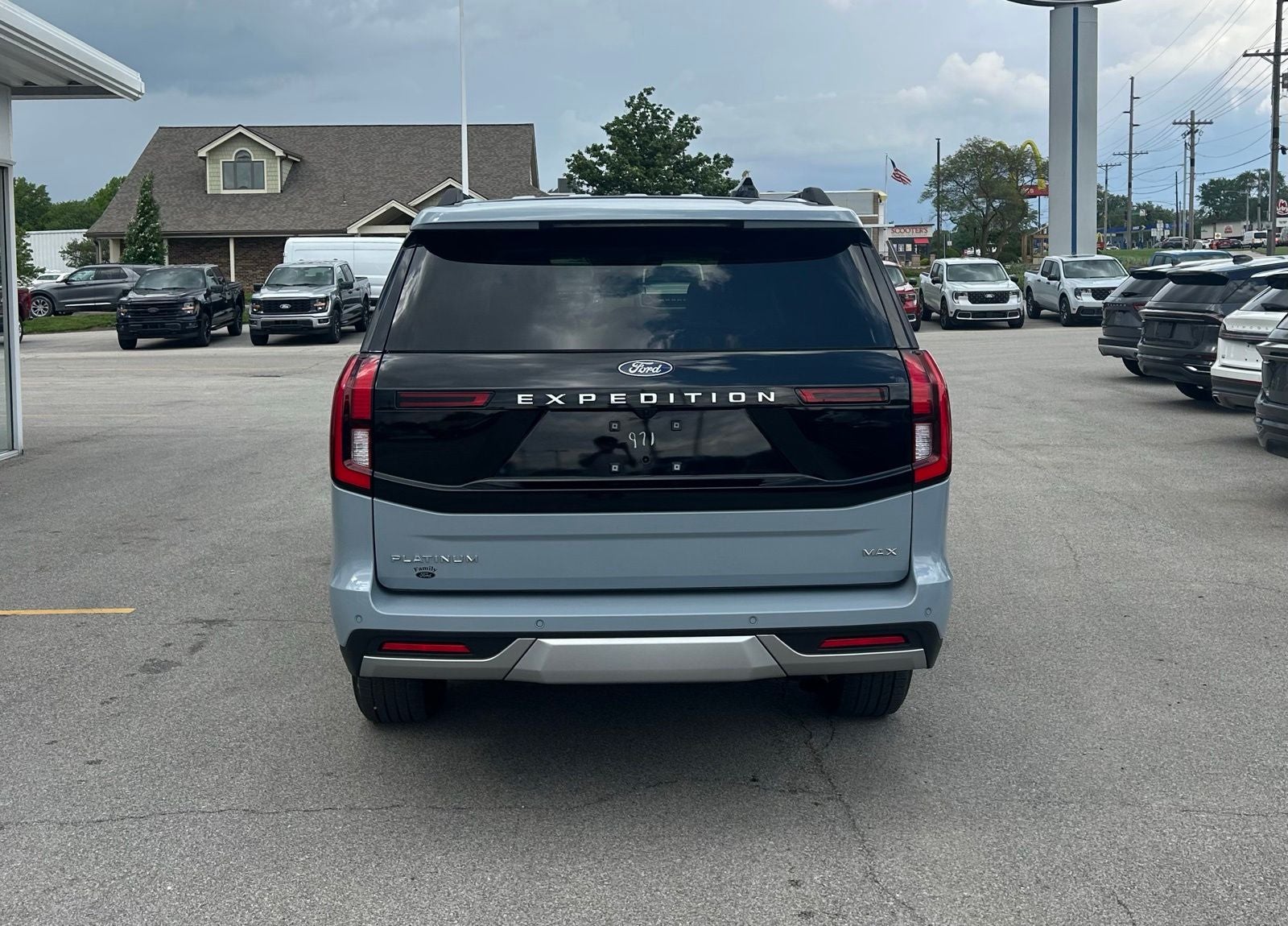 2025 Ford Expedition Max Platinum