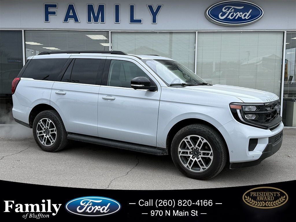 2025 Ford Expedition Active