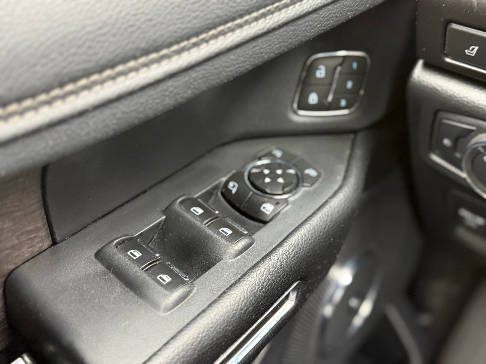 2020 Ford Expedition Limited