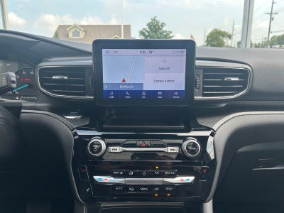 2024 Ford Explorer ST-Line