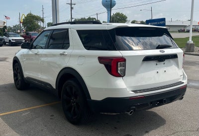 2024 Ford Explorer ST-Line