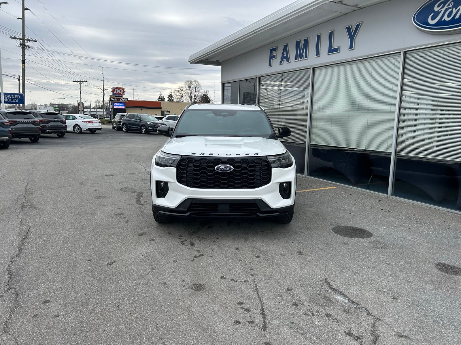 2026 Ford Explorer ST-Line