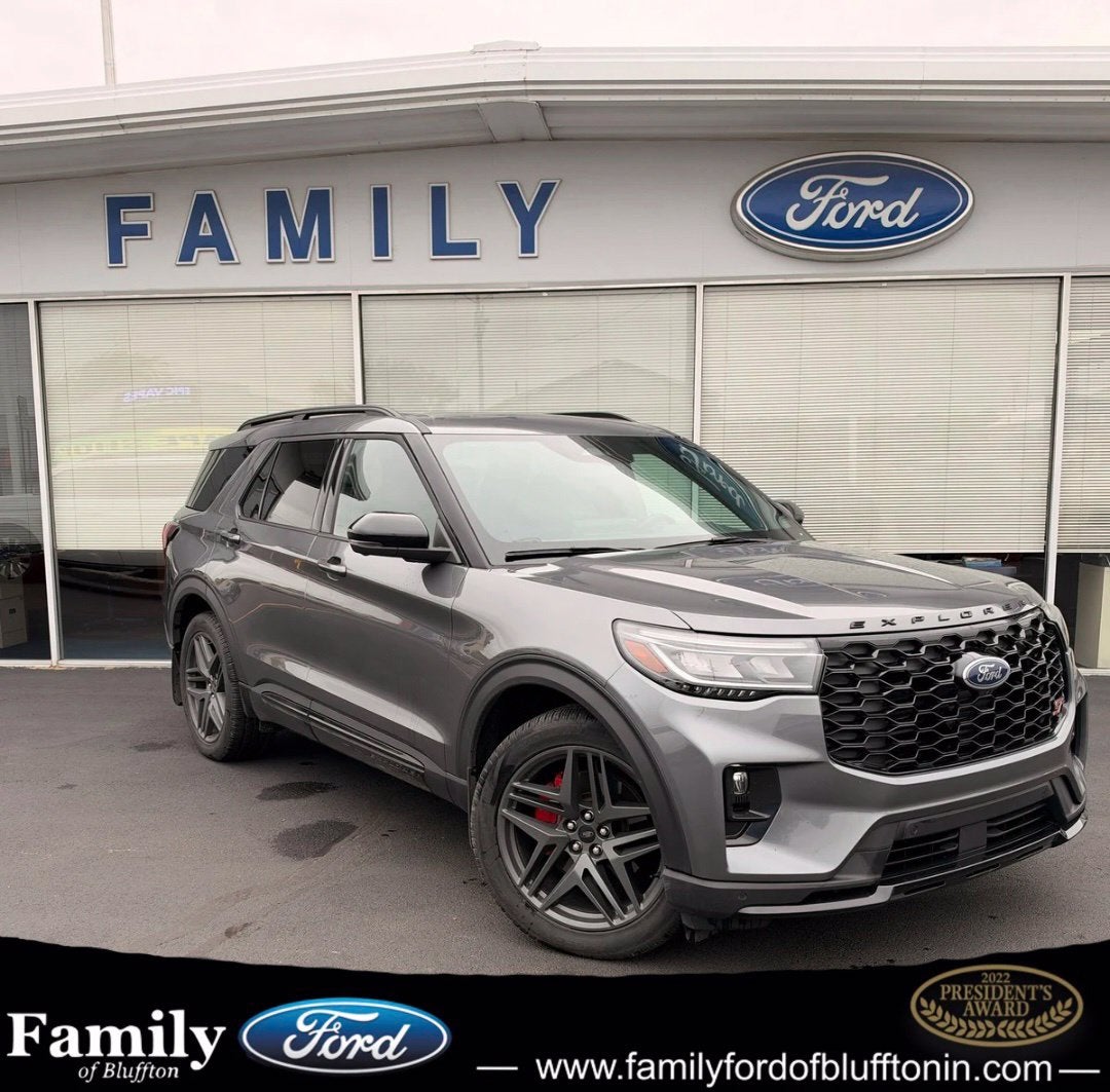 2025 Ford Explorer ST