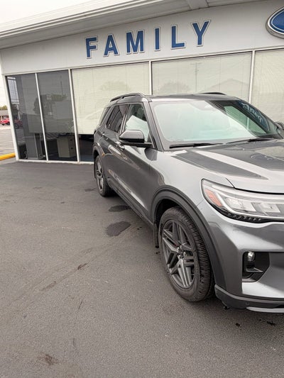 2025 Ford Explorer ST