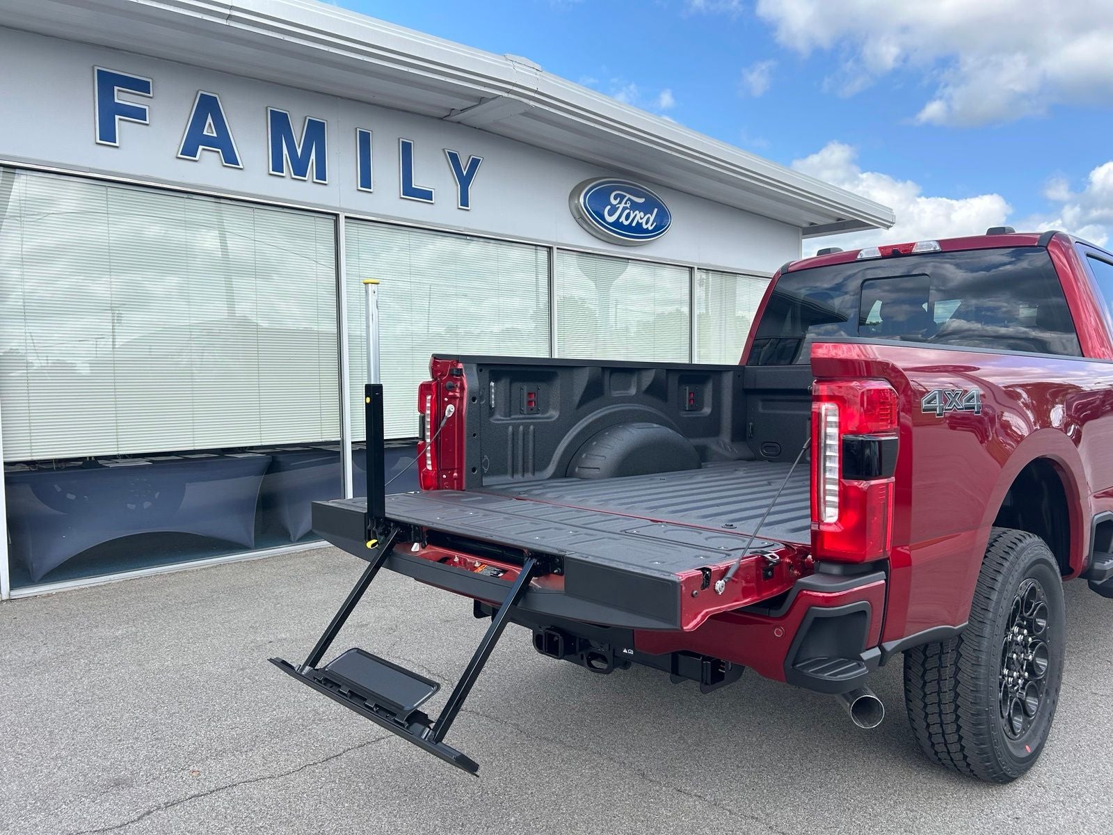 2026 Ford F-250SD LARIAT