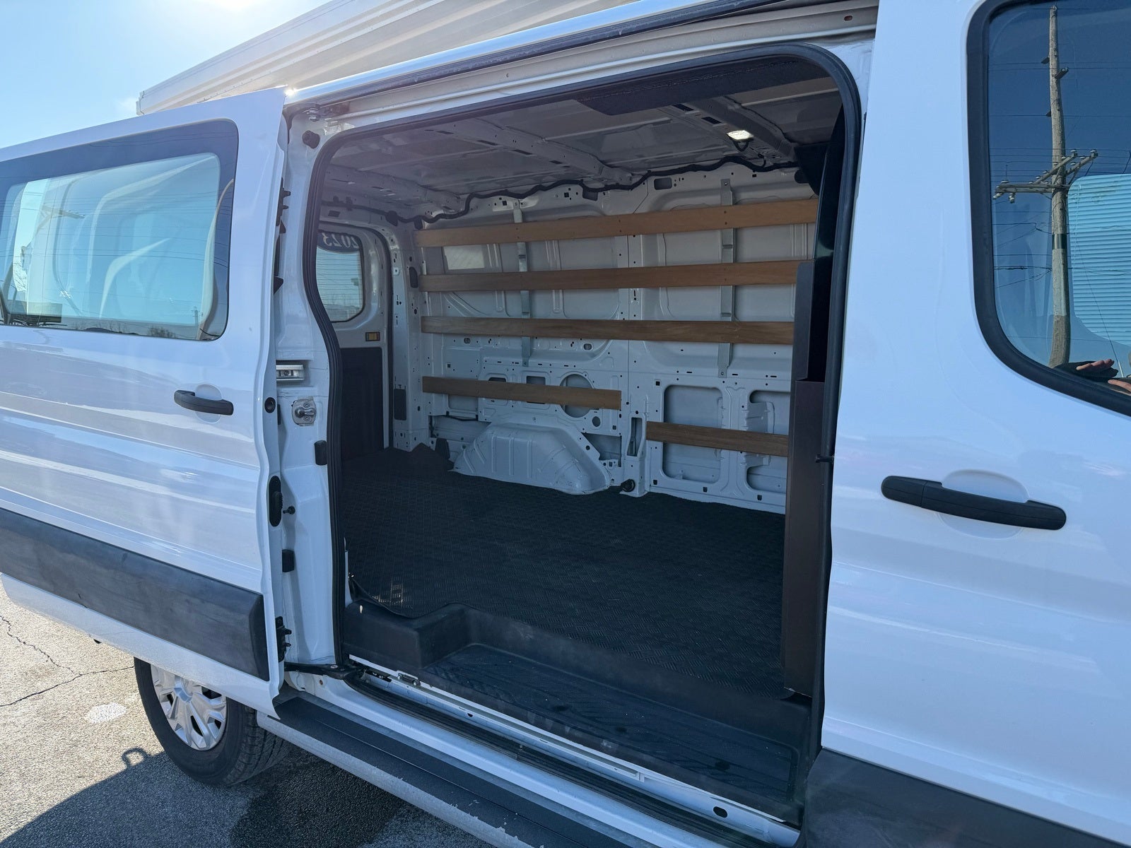 2023 Ford Transit-250 Base