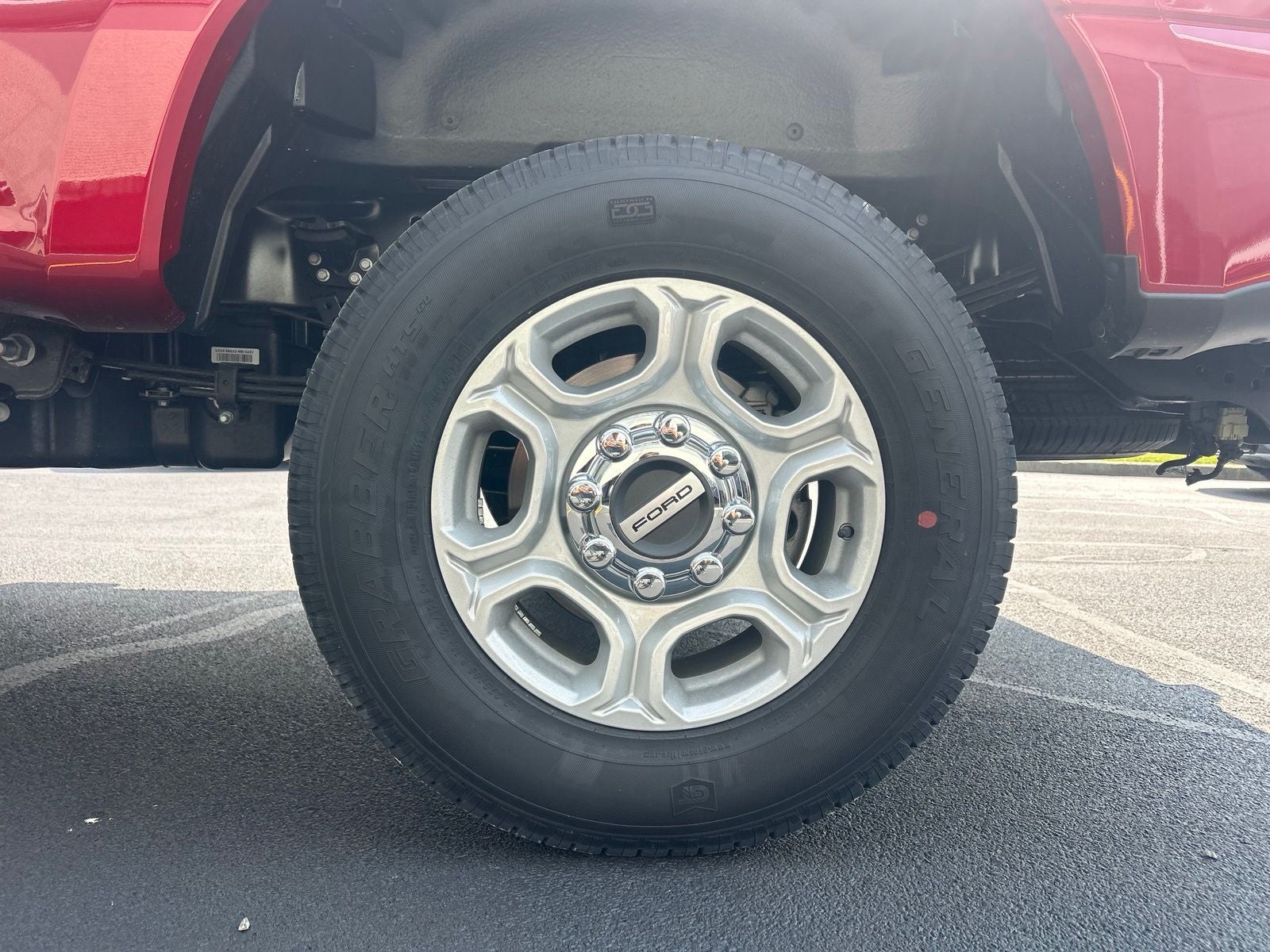 2026 Ford F-350 Super Duty XLT - Photo 30