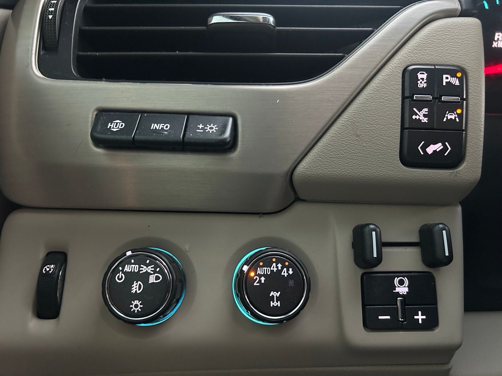 2020 GMC Yukon XL Denali