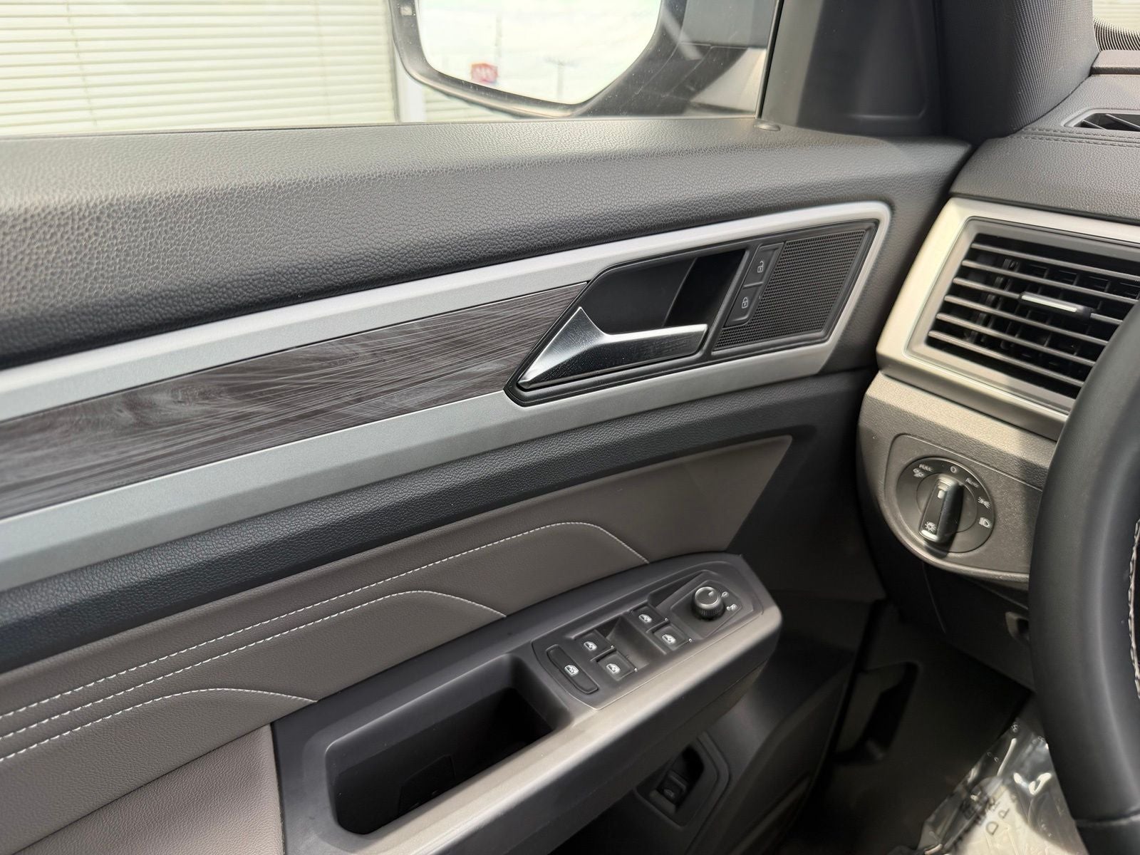 2021 Volkswagen Atlas Cross Sport 3.6L V6 SE w/Technology