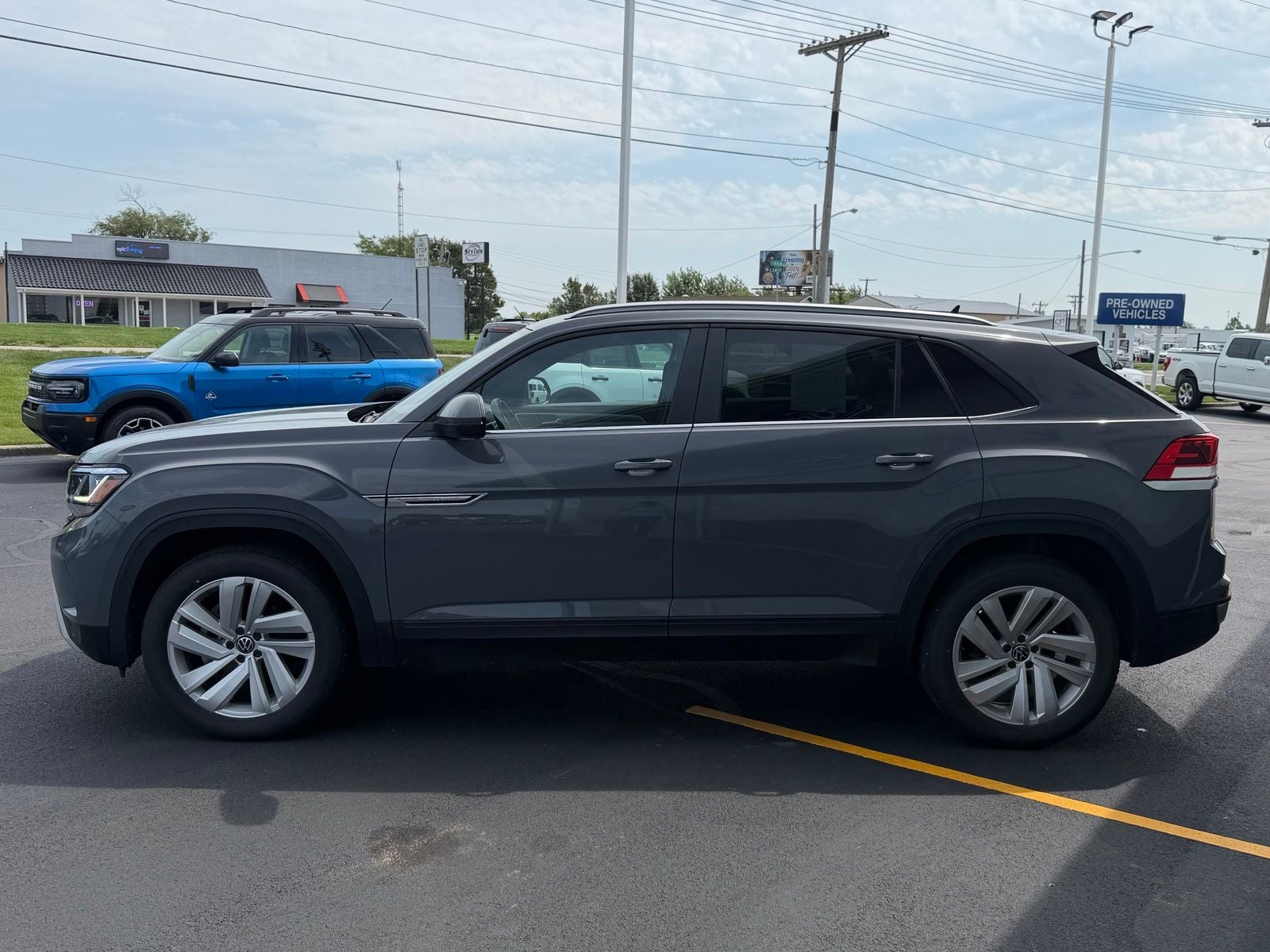 2021 Volkswagen Atlas Cross Sport 3.6L V6 SE w/Technology