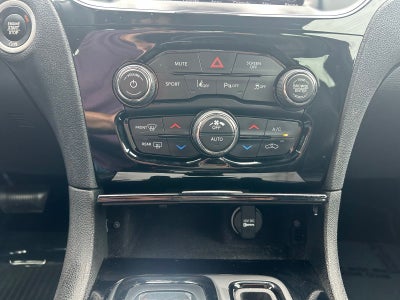 2019 Chrysler 300 S