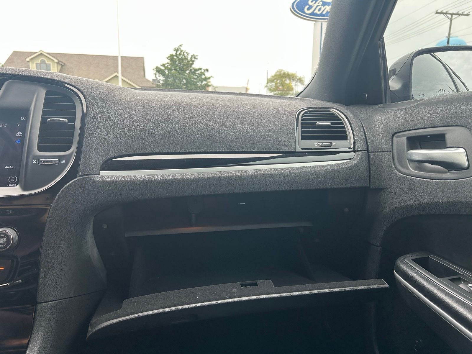 2019 Chrysler 300 S