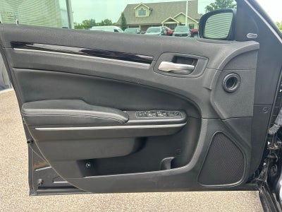 2019 Chrysler 300 S