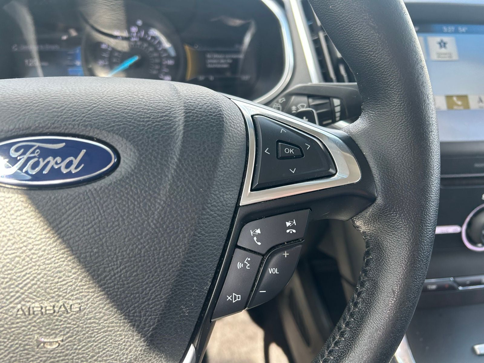 2016 Ford Edge Titanium
