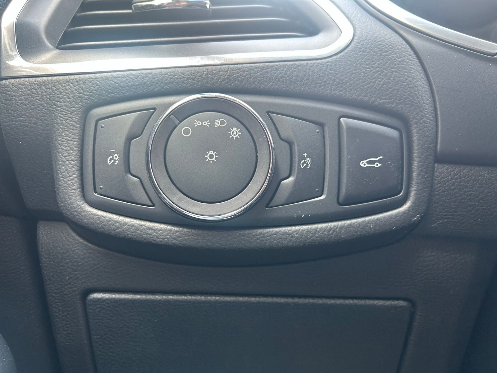 2018 Ford Edge Sport