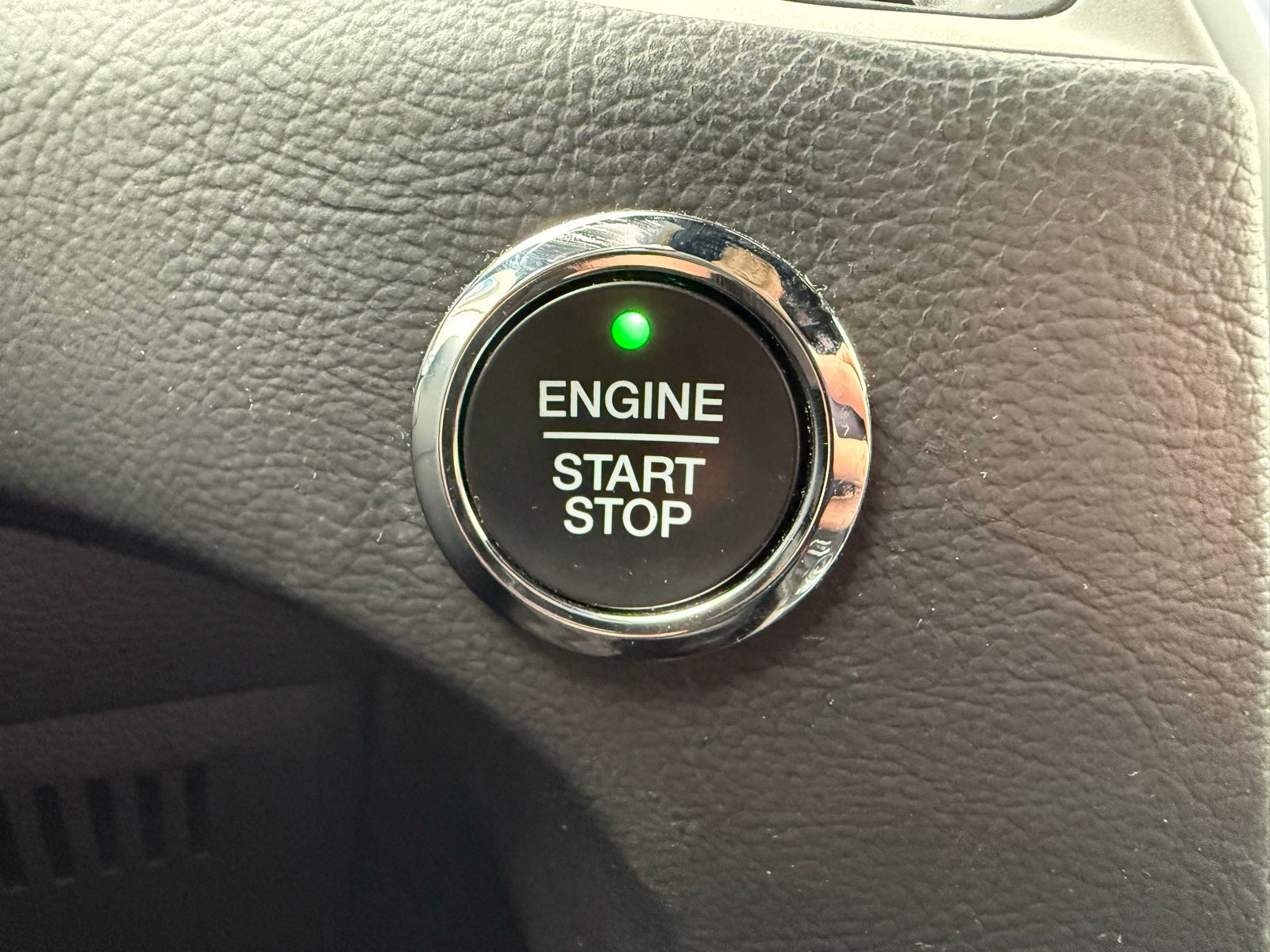 2024 Ford Edge ST Line