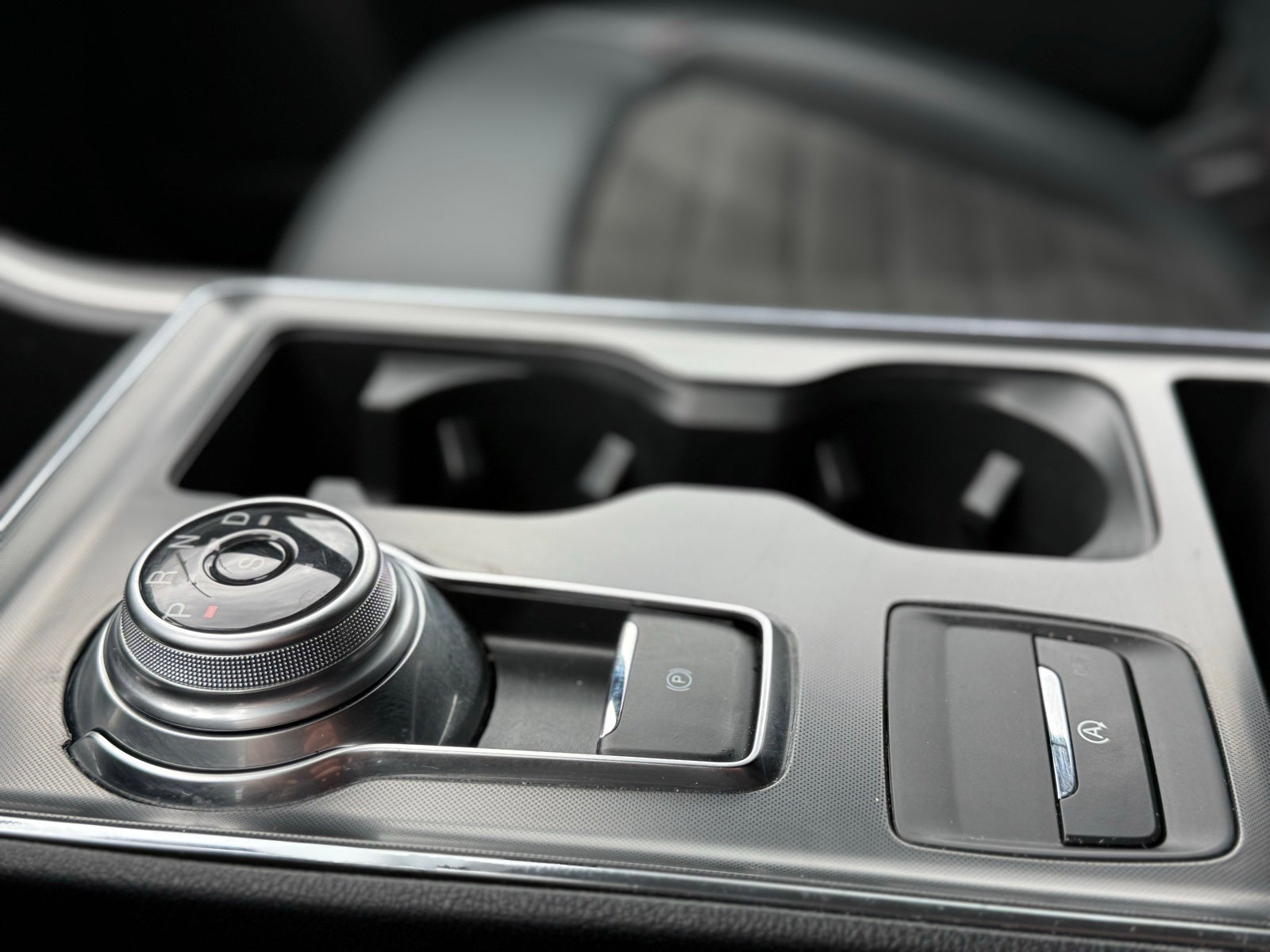 2024 Ford Edge ST Line