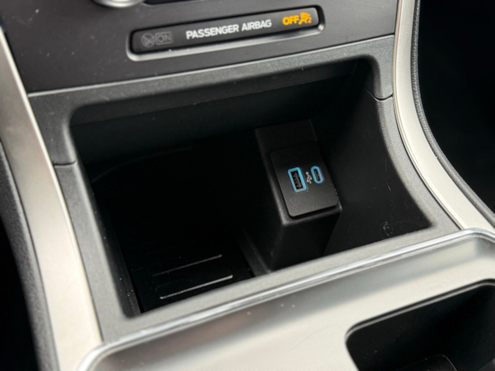 2024 Ford Edge ST Line