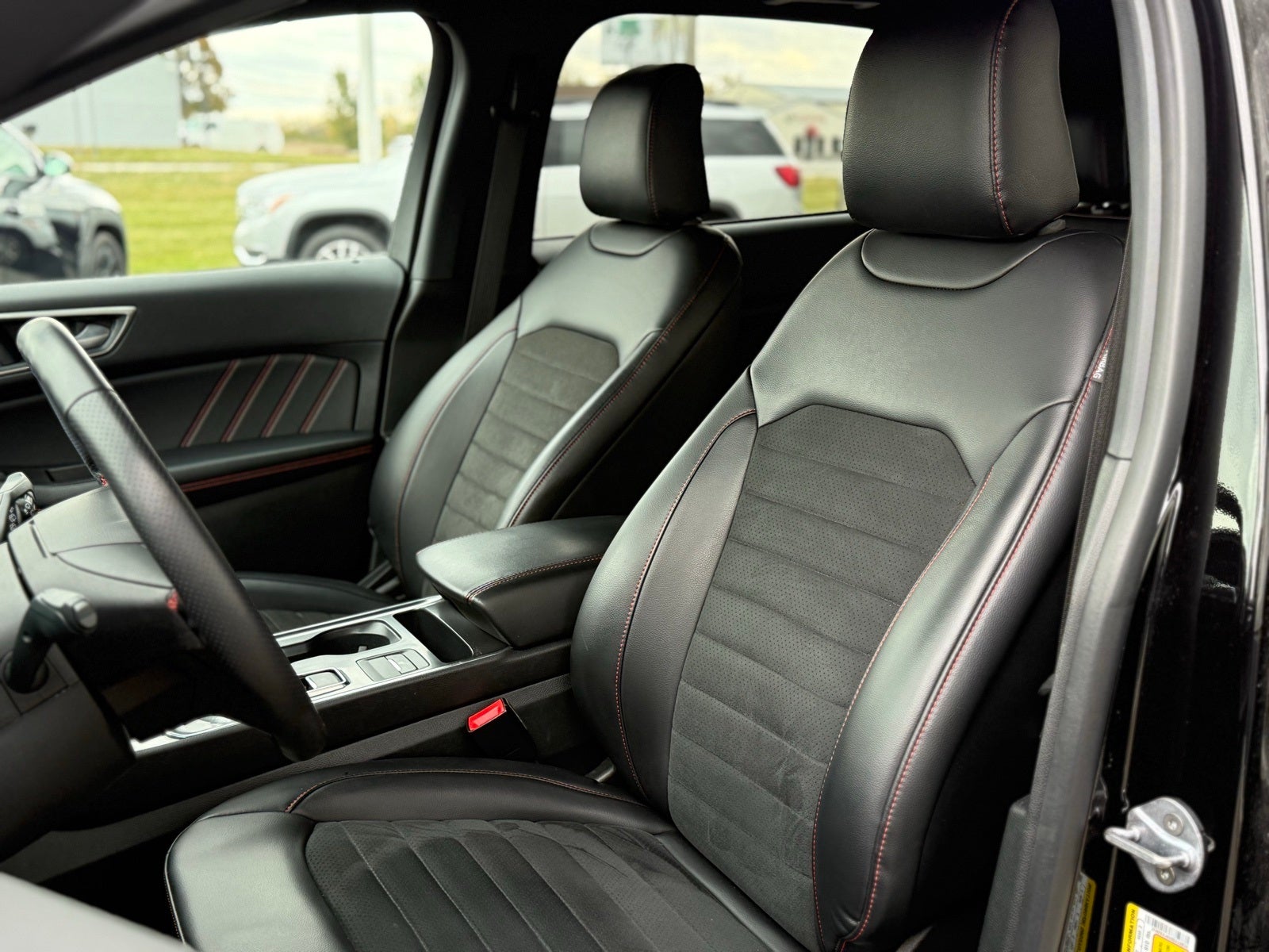 2024 Ford Edge ST Line