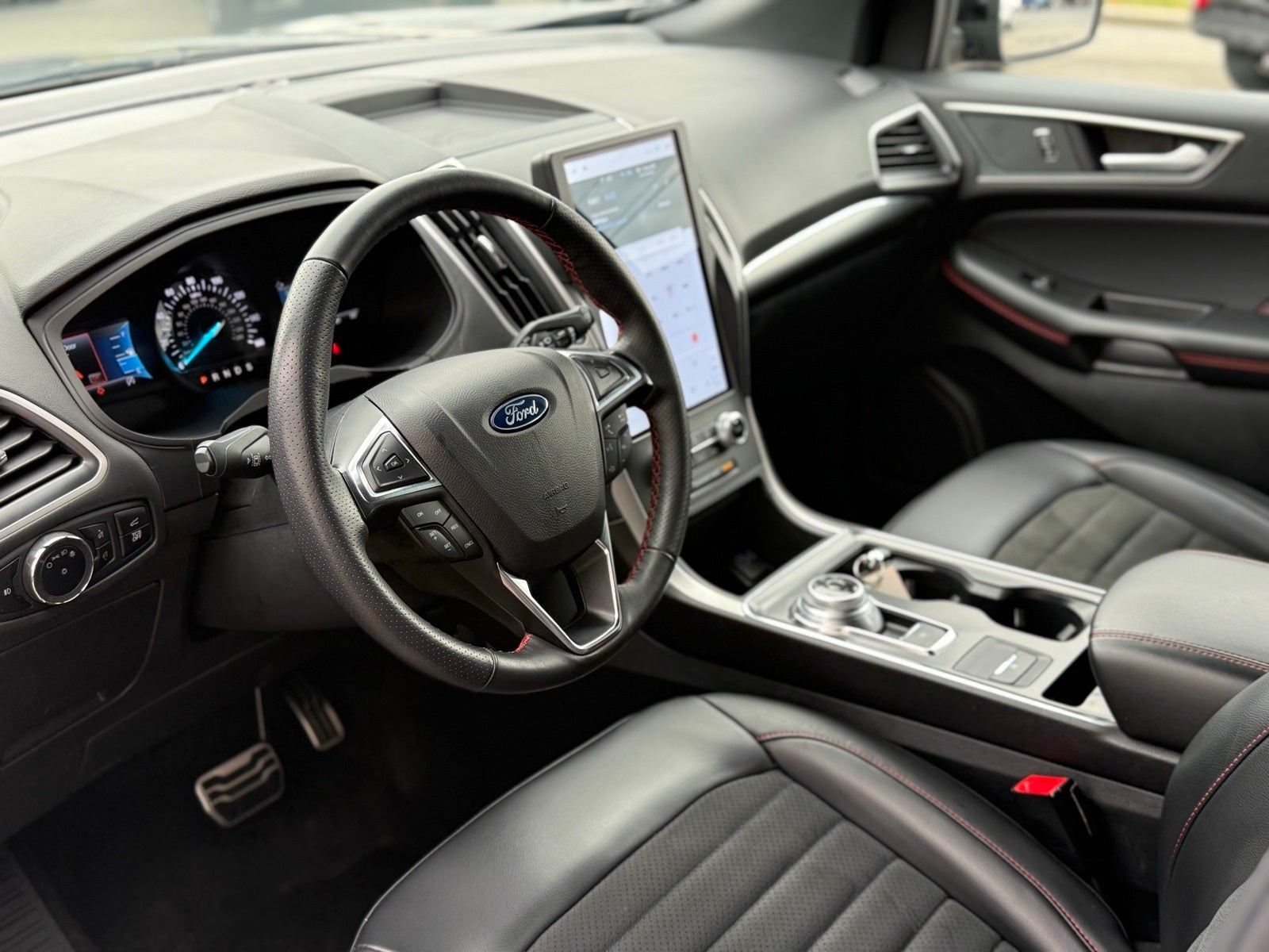 2024 Ford Edge ST Line