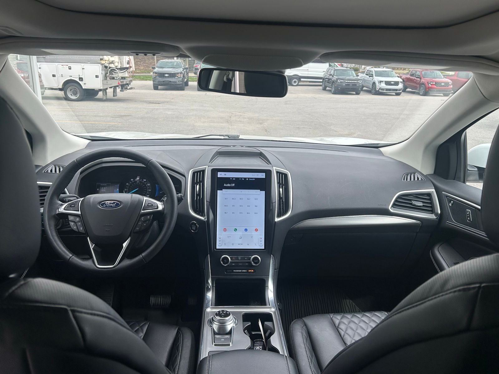 2024 Ford Edge Titanium