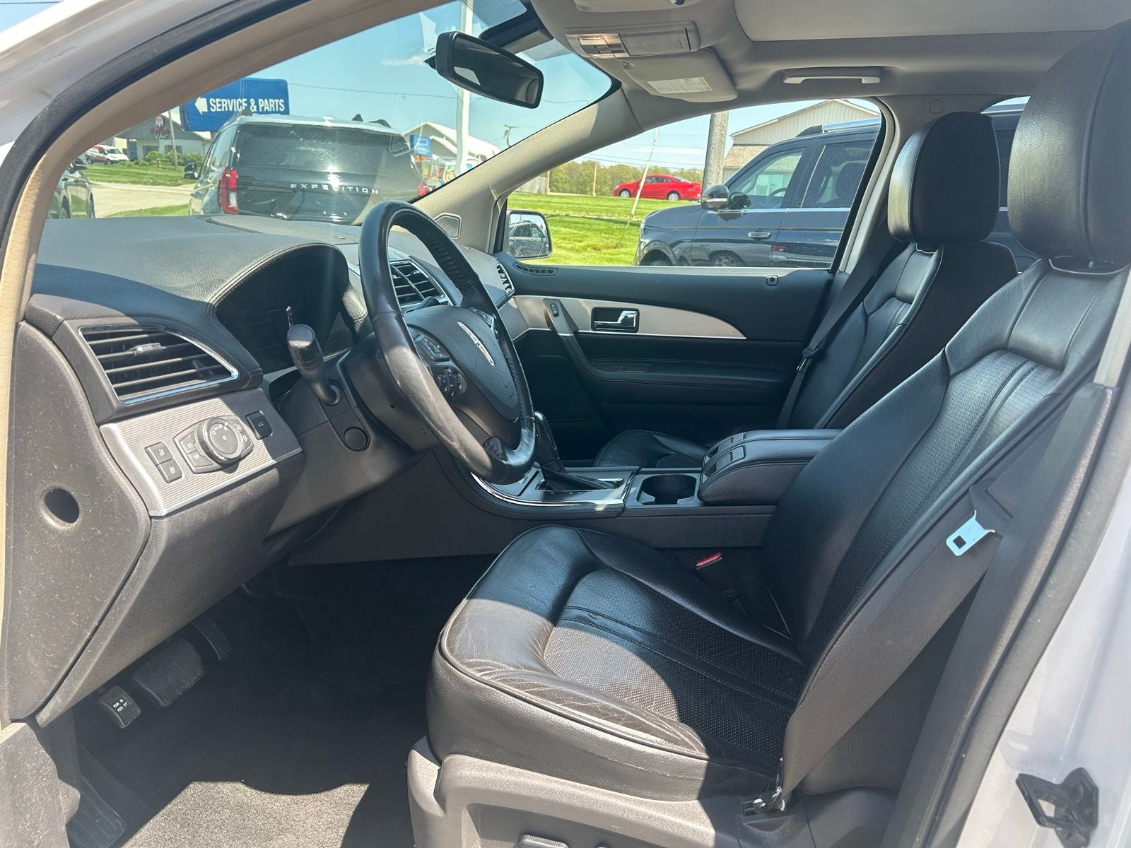 2012 Lincoln MKX Base