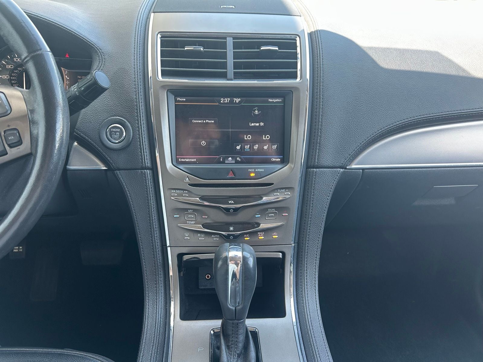 2012 Lincoln MKX Base