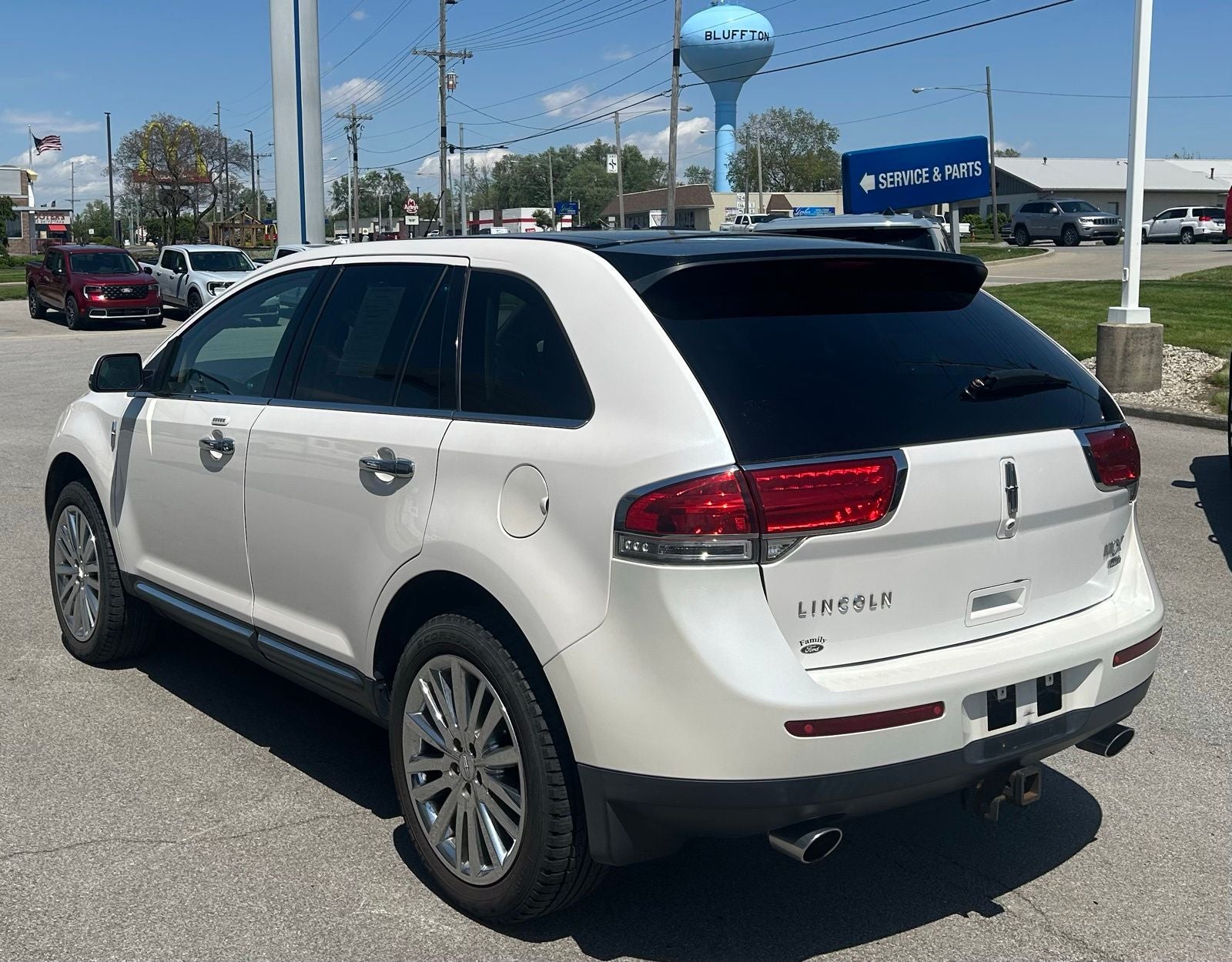 2012 Lincoln MKX Base