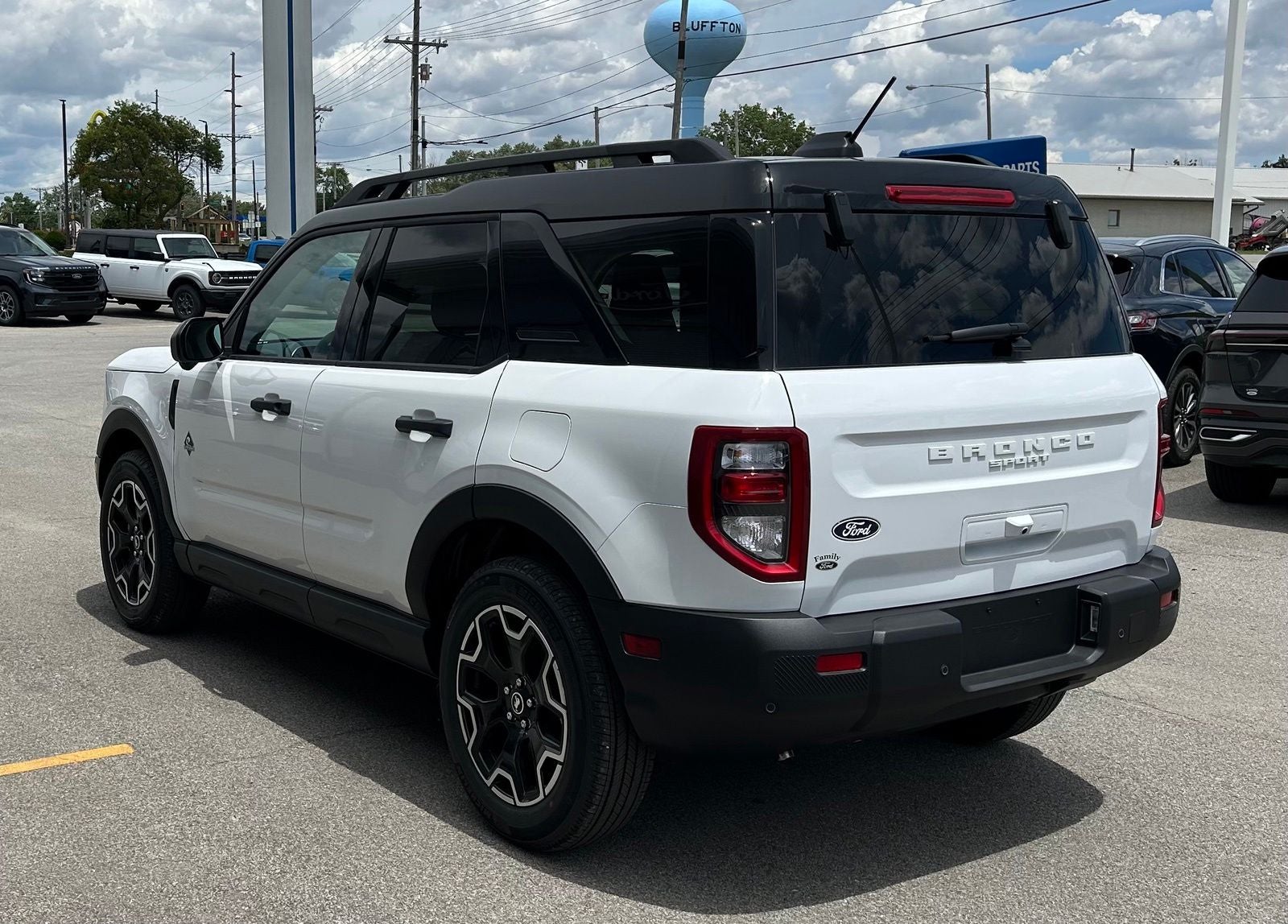 2026 Ford Bronco Sport Outer Banks