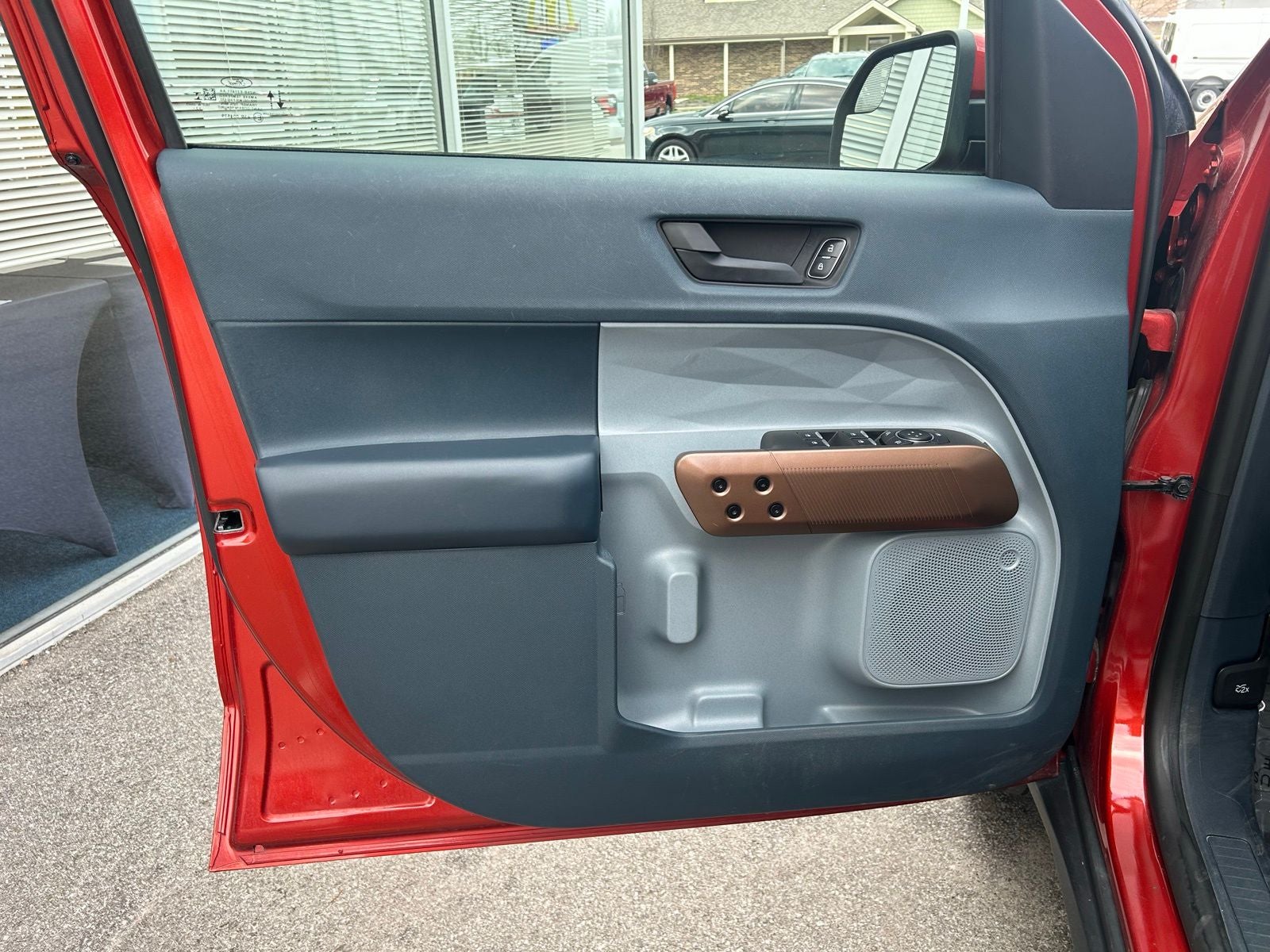 2023 Ford Maverick Lariat