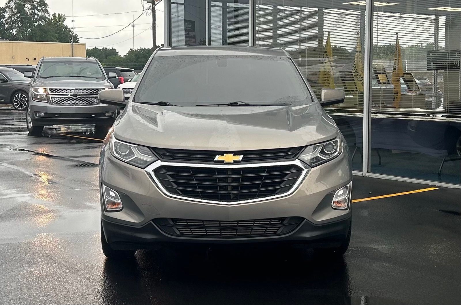 Used 2018 Chevrolet Equinox LT with VIN 3GNAXJEV3JS537179 for sale in Bluffton, IN