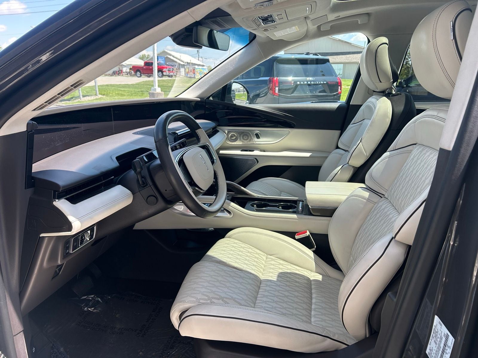 2024 Lincoln Nautilus Black Label