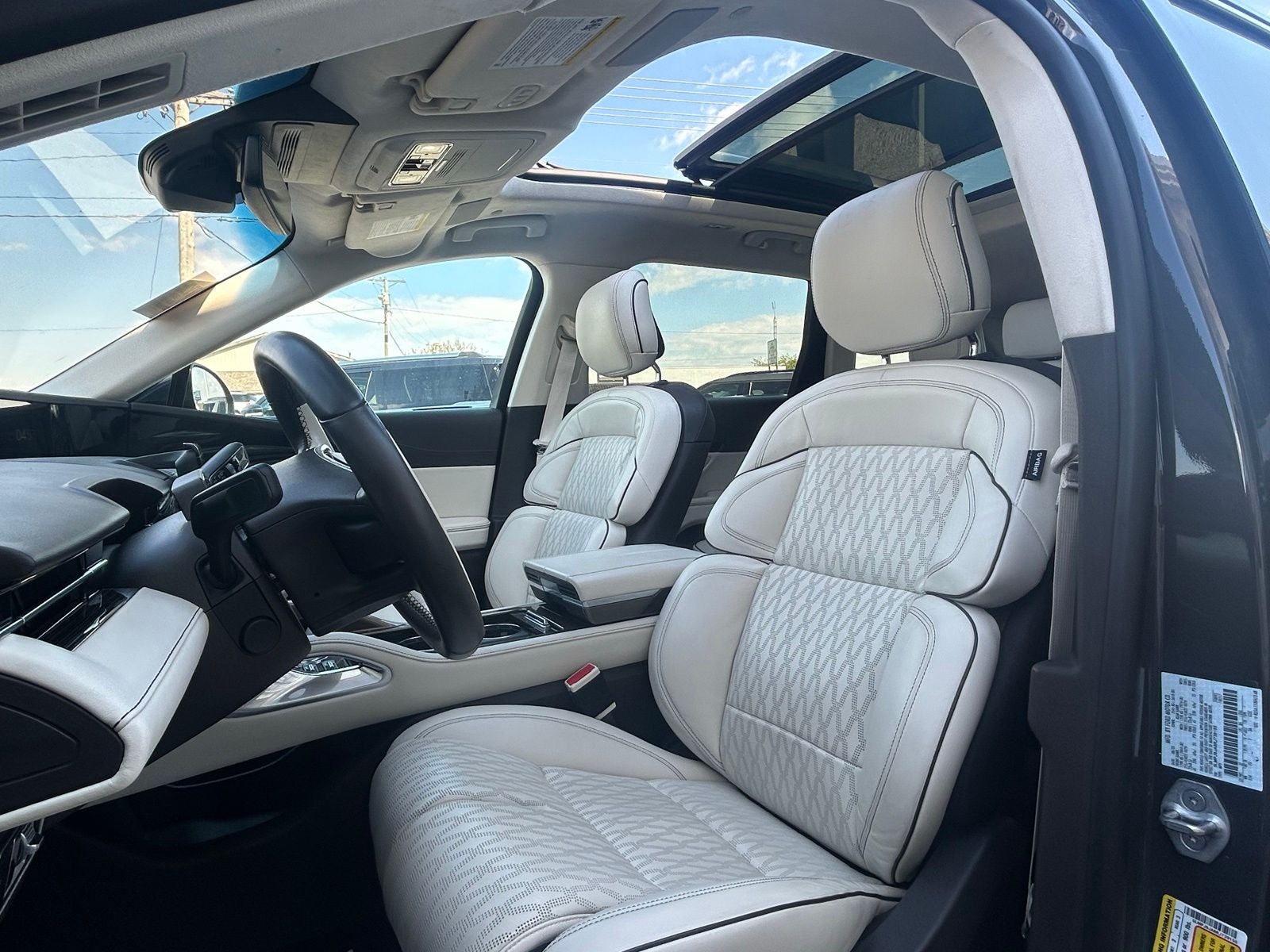 2024 Lincoln Nautilus Black Label