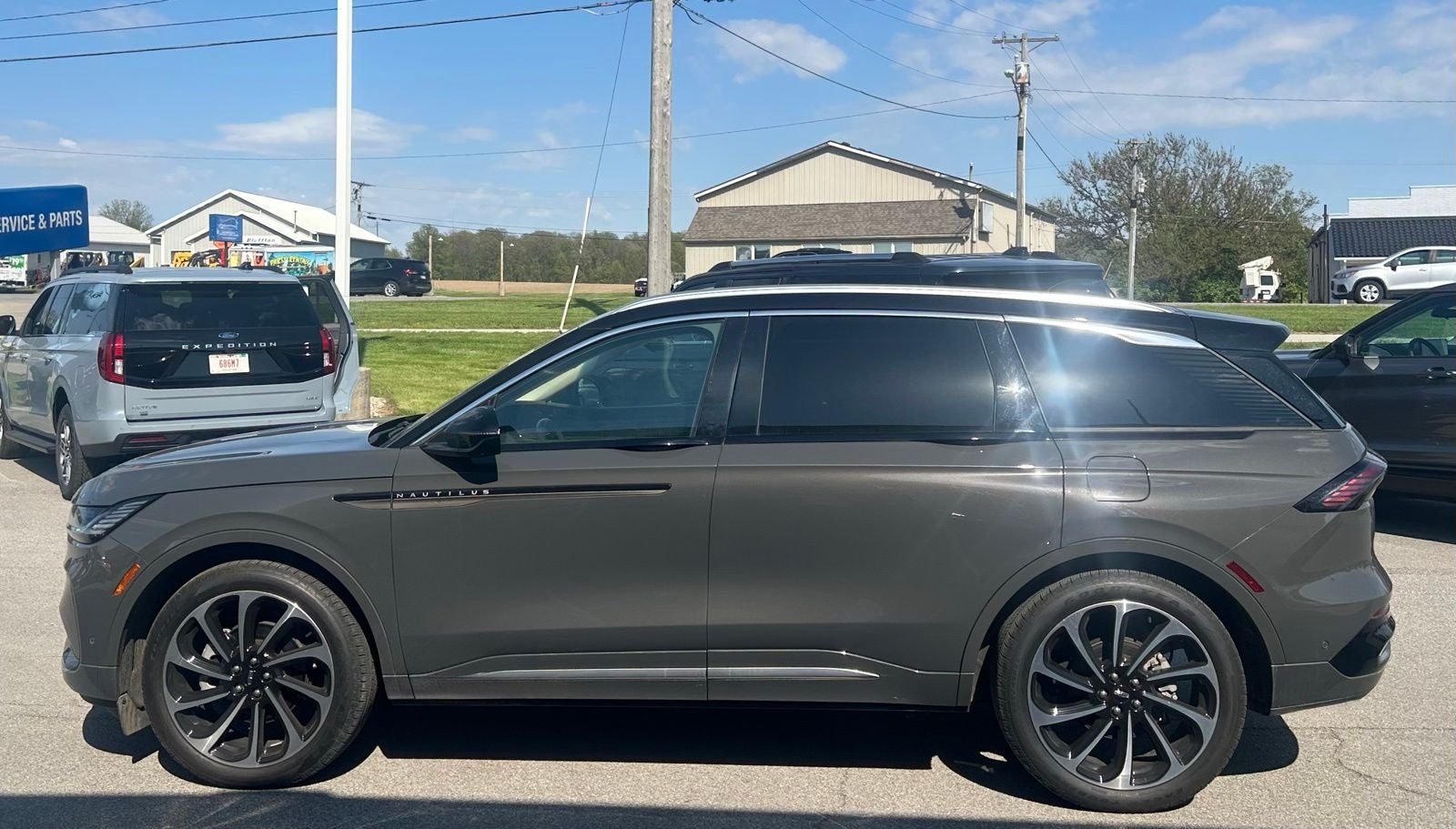 2024 Lincoln Nautilus Black Label