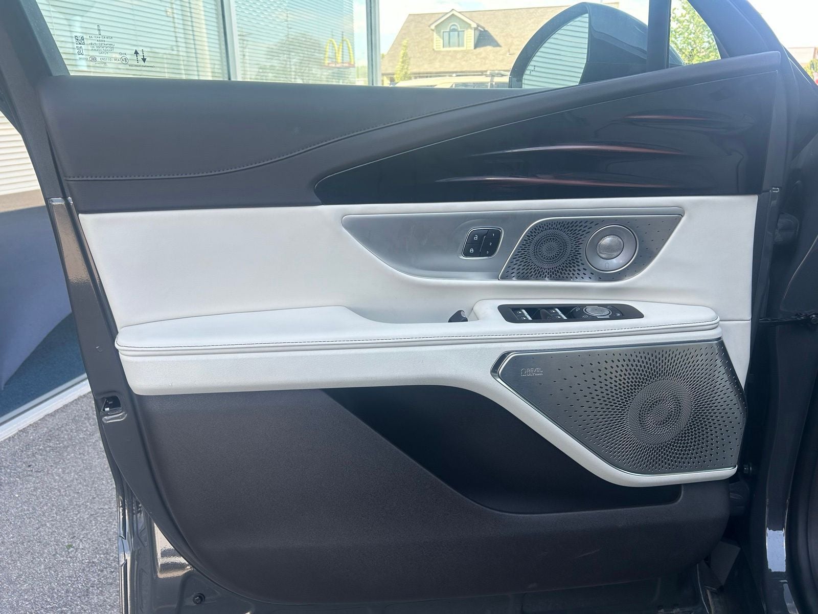 2024 Lincoln Nautilus Black Label