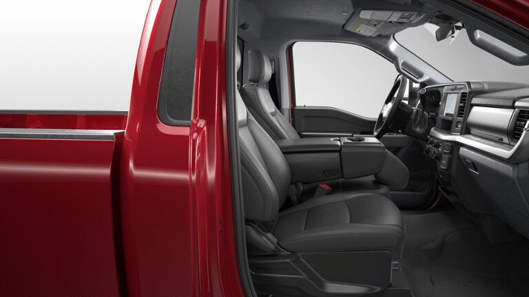 2026 Ford Super Duty F-350® XLT